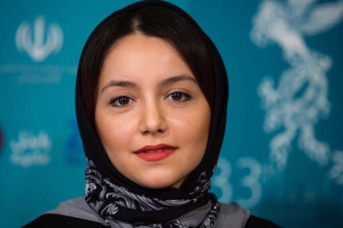 نازنین بیاتی