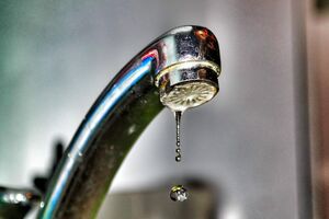 شهروندان همدانی مصرف آب را مدیریت کنند/بیش از یک سوم حجم سد اکباتان خالی است 