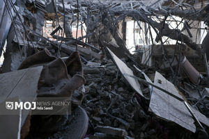 روایت دختر شهید فریدون عباسی از حمله رژیم صهیونیستی به منزل پدرش + فیلم