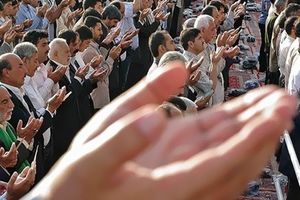 علم چراغی است که هر جرقه اش عالمی را منور می‌کند