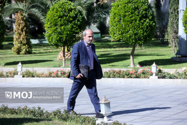 رئیس سازمان صداوسیما از بودجه دقیق ساخت «پایتخت» اظهار بی‌اطلاعی کرد