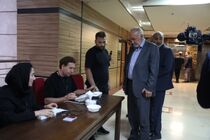 استاندار تهران رای خود را به صندوق انتخابات انداخت