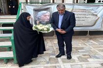 دیدار رییس سازمان انرژی اتمی با مادر دانشمند هسته‌ای شهید «دکتر فقهی»