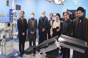 رئیس مجلس از بیمارستان در حال ساخت نور در قم بازدید کرد