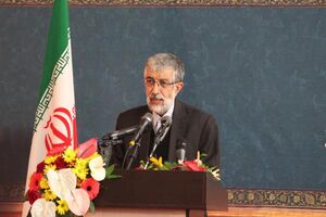غالب دهلوی از سرمایه‌های زبان فارسی در شبه قاره هند است