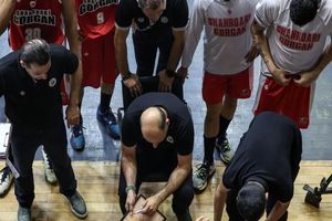 فینال لیگ برتر بسکتبال با تاخیر آغاز شد