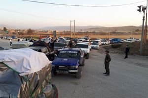 وضعیت ترافیکی مناطق زلزله زده/تردد خودروهای فاقد مجوز در محورهای کرمانشاه ممنوع است