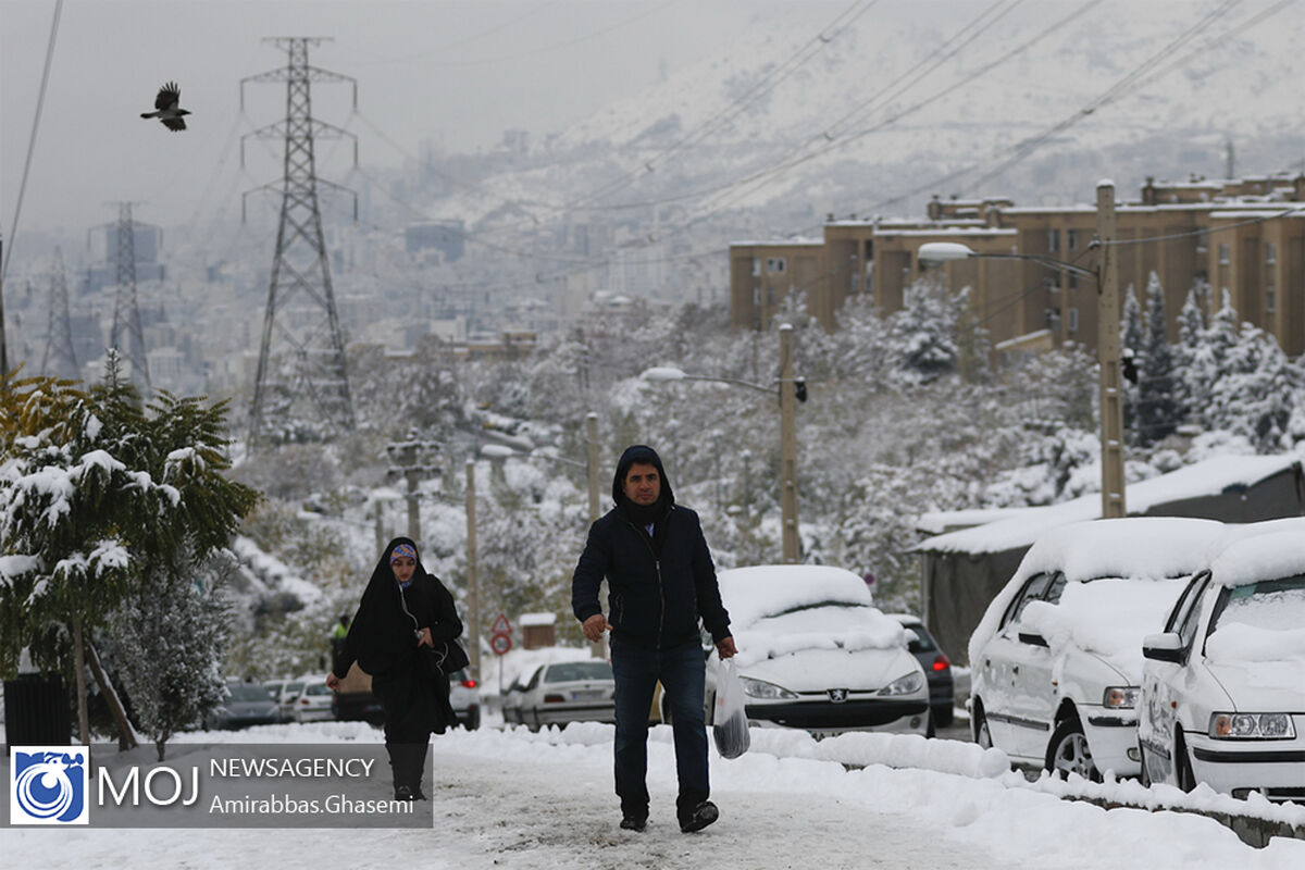بارش برف پاییزی در تهران