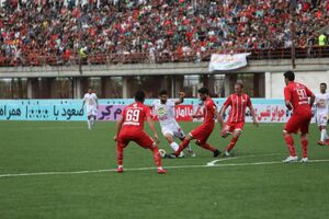سپیدرود رشت مهمان تراکتور سازی است