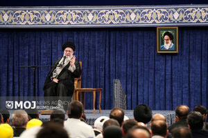  امام باقر(ع) در مقابل افراد خبیثِ ظالمِ هتاکِ بنی‌امیه و بنی‌مروان توانستند توسعه تفکری و افزودن بر افراد را انجام دهند