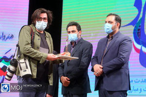 برگزیدگان هنرواره روایت جهاد معرفی شدند/روایت مجاهدت کادر درمان جهاد فی سبیل االه است