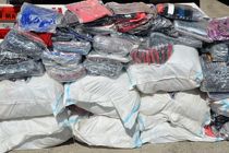 کشف محموله یک میلیاردی پوشاک قاچاق در بندرلنگه