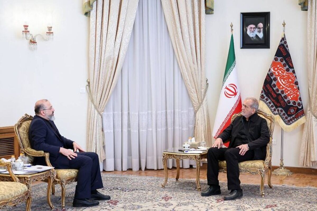 رئیس دیوان محاسبات کشور و مسعود پزشکیان