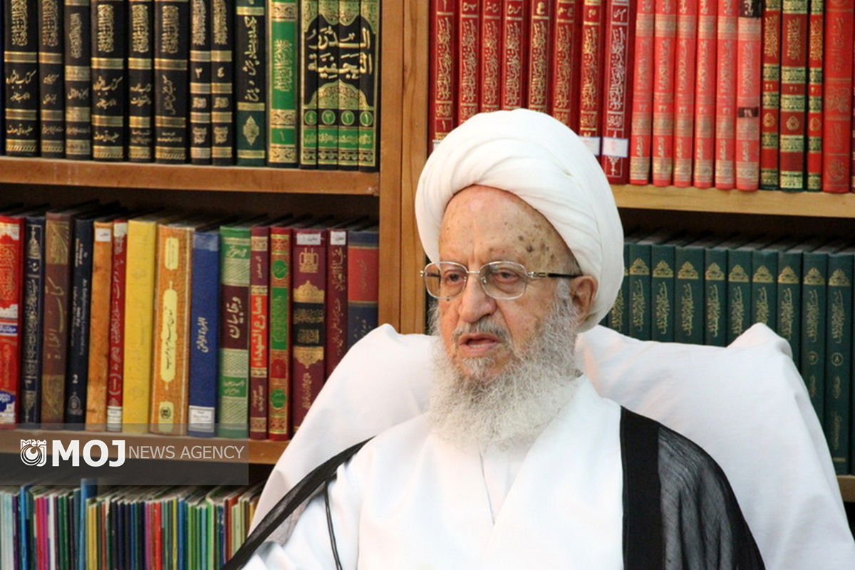 آیت الله مکارم شیرازی