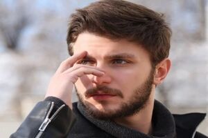 صحنه در انتظار دارا حیایی