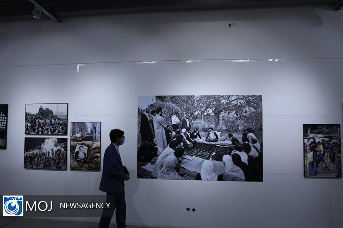 نمایشگاه عکس هفته هنر انقلاب