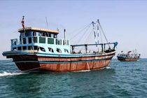 توقیف ۲ فروند شناور حامل۷۰ هزار لیتر سوخت قاچاق در آب های جاسک