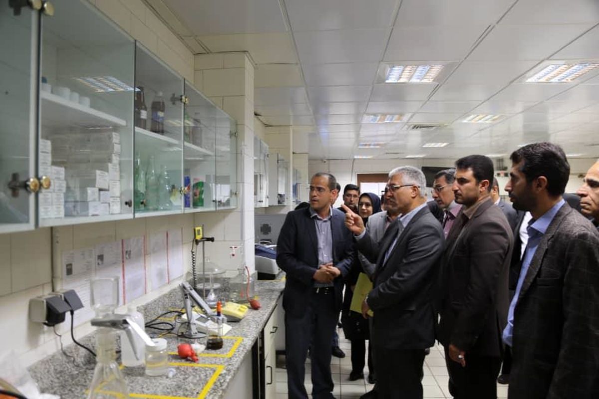 استاندار فارس، در ادامه بازدید های خود از واحدهای تولیدی استان فارس