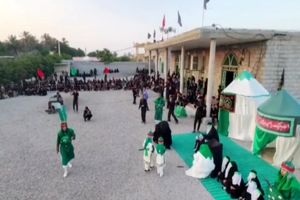 نمایش تعزیه طفلان حضرت زینب (س) در هشت‌بندی به روی صحنه رفت
