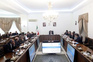 مشکلات واردات اتوبوس برون‌شهری در اسرع وقت حل شود