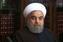 اعتراض نمایندگان به حسن روحانی در حین سخنرانی