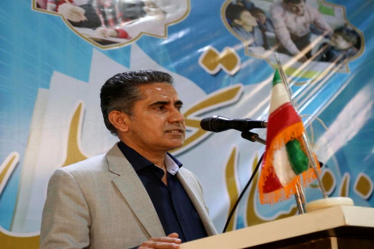 ایرج بیت الهی