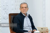 بغض رئیس‌جمهور هنگام صحبت از یکی از معلمان خود + فیلم