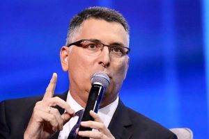 وزیر خارجه رژیم صهیونیستی خواهان اعمال فشارهای بیشتر بر ایران شد