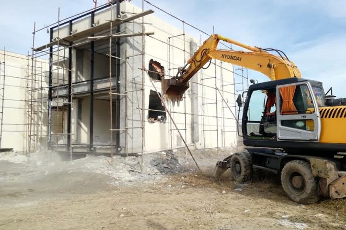 قلع و قمع در نوشهر