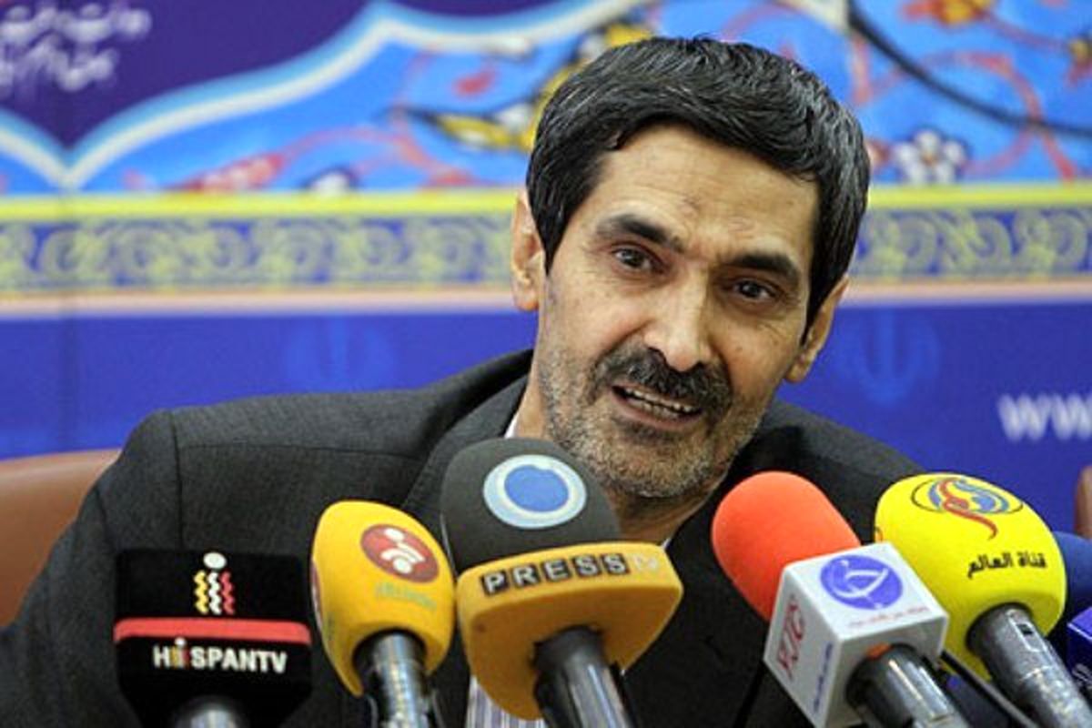 منوچهر منطقی