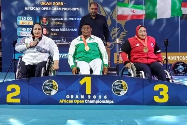 عطیه سادات حسینی مدال طلای پاراوزنه برداری آزاد -الجزایر را گرفت