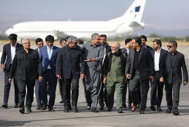 سفر وزیر کشور پاکستان به مشهد مقدس برای زیارت حرم رضوی