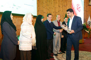 مدیر روابط عمومی بانک دی مدیر برتر شد