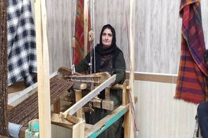 نامگذاری روستای بزد بعنوان کانون فرت بافی و پارچه‌بافی سنتی