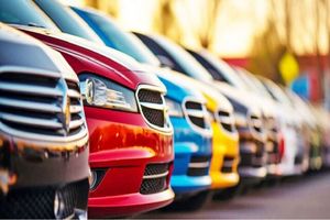 ثبت‌نام خودروهای وارداتی با قیمت‌های غیرقطعی/ متقاضیان اطلاعیه‌ها را جدی بگیرند