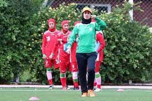 سرمربی تیم بانوان ایران از عملکرد شجاعانه مقابل استرالیا در مسابقات انتخابی المپیک تمجید کرد