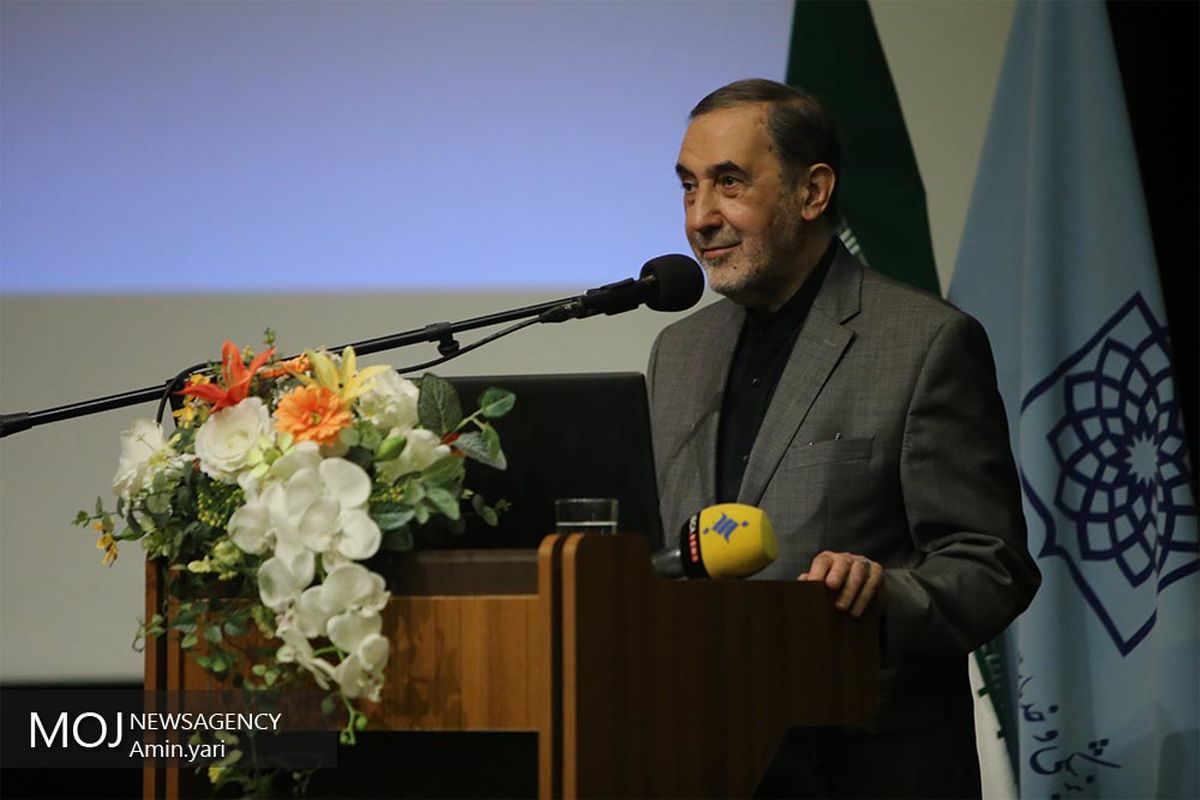 علی اکبر ولایتی رییس هیات امنای دانشگاه آزاد اسلامی