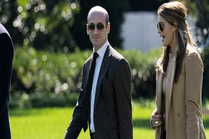 مشاور ارشد کاخ سفید به کرونا مبتلا شد