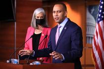 رهبر دموکرات‌ها در مجلس نمایندگان آمریکا مشخص شد