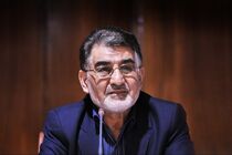 یک میلیارد ارز برای گوشت به دلیل مافیای موجود قیمت را پایین نیاورد/فضای کشور رانت ساز است