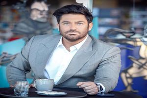 محمدرضا گلزار پوست استخوان شد / چه بر سر محمدرضا گلزار آمده؟