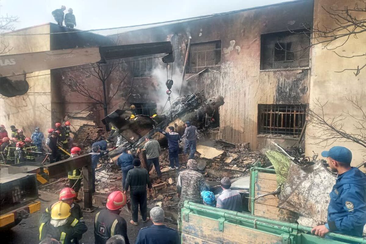 سقوط هواپیمای جنگنده در تبریز