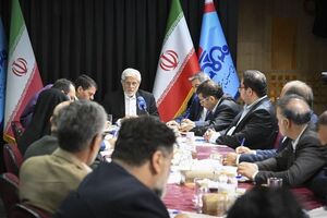 دولت به توان صنعت نفت اعتماد دارد/ بازسازی تاسیسات آسیب‌دیده با شتاب مطلوب در حال انجام است