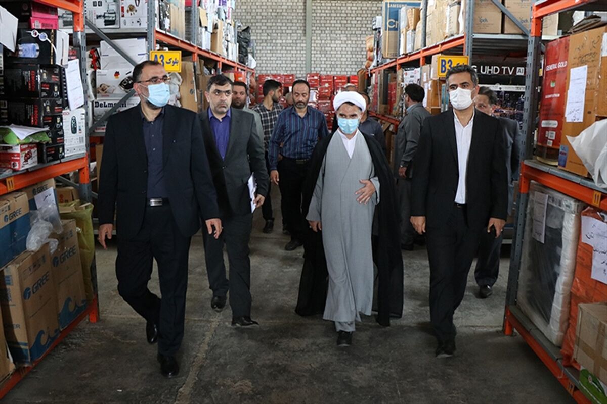 بازدید رییس دادگستری گیلان از انبار اموال تملیکی