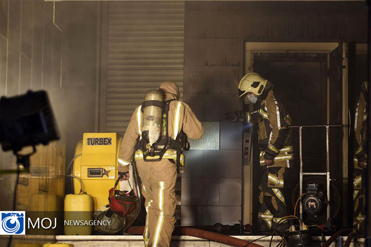 عملیات مهار حریق خیابان بهار تهران