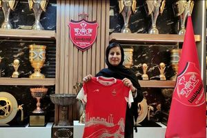 پرسپولیس با آزمون  قرارداد بست