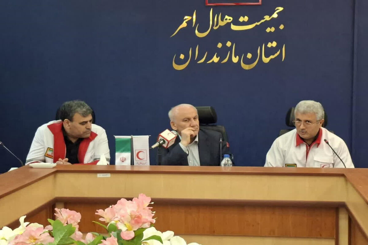 نشست استاندار مازندران با هلال احمر