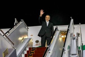 پزشکیان اصفهان را به مقصد تهران ترک کرد