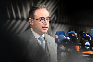 نخست‌وزیر بلژیک، شکست روسیه را توهم دانست