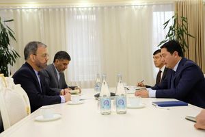 همکاری‌های اقتصادی ایران و تاجیکستان بررسی شد